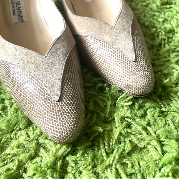 Manolo Blahnik heels size 37 - Picture 3 of 4